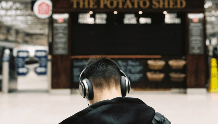 Man travelling with headphone